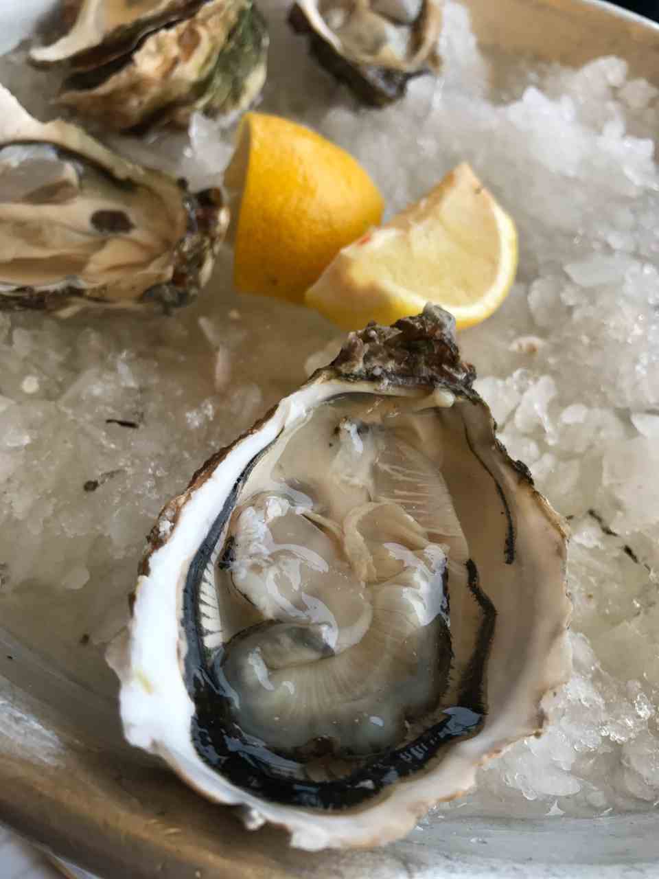 ostrygi dlaczego francuzi są szczupli