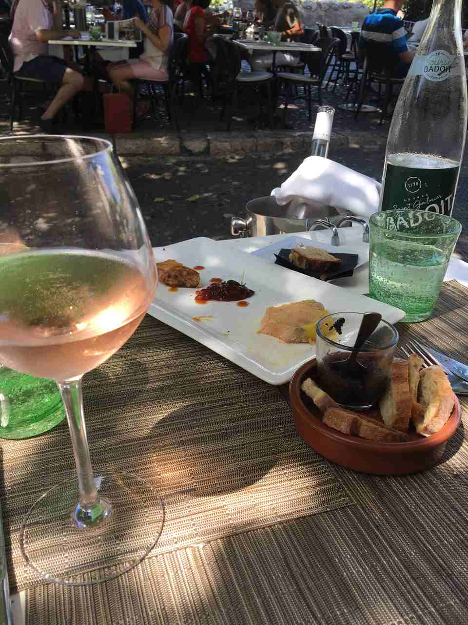 woda i wino Francuzi nie tyją