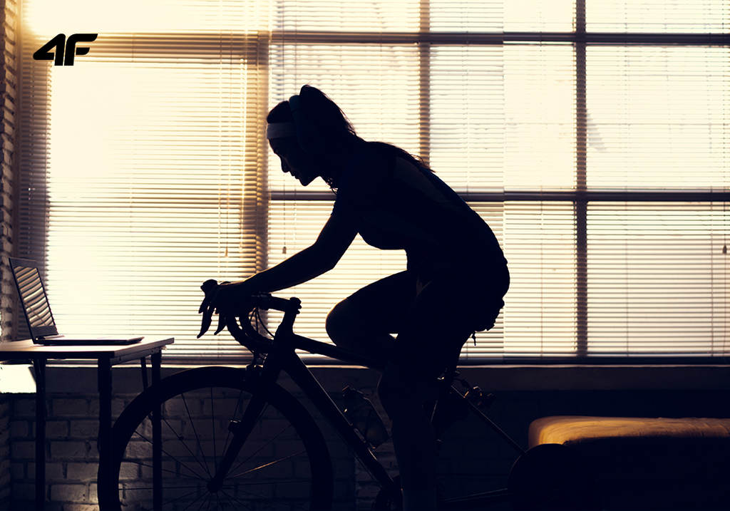 Spinning trening w domu indoor cycling