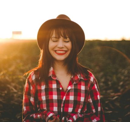 samoakceptacja, jak to zrobić, jak radzić sobie z hejtem